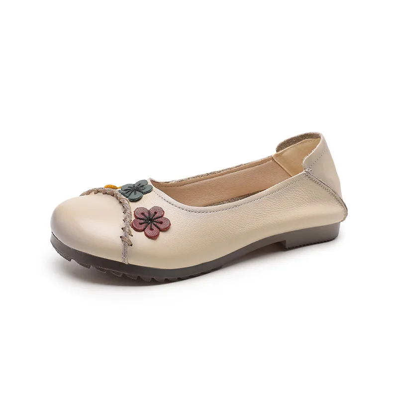 Genuine Leather Mom Shoes 2023 Retro Patched Leather Flats with Three floral Decos Casual Women's Round Toe Handmade Loafers