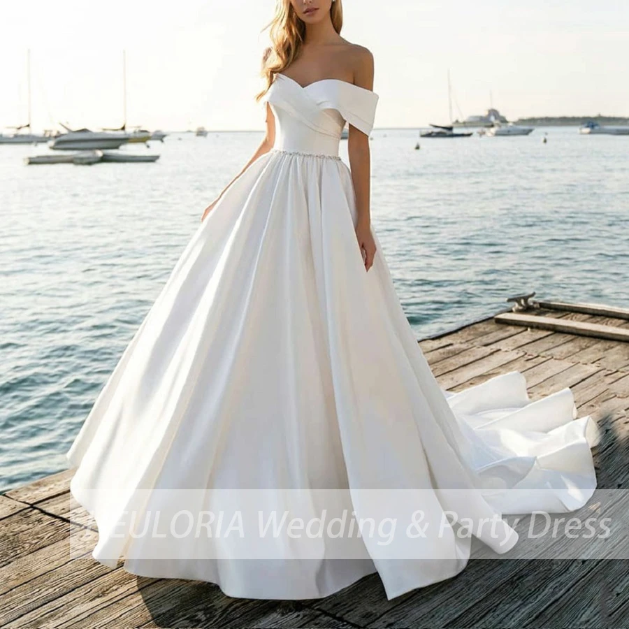 

Luxury soft Satin Wedding dress Sexy V neck sleeveless bridal wedding gown ball gown plus size wedding dress