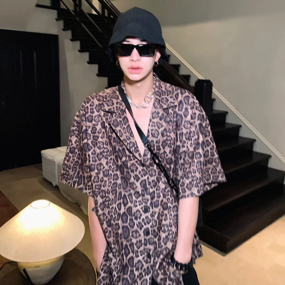 

Leopard Print Hip Hop Loose Button Up Shirt Men Casual Short Sleeve Top Summer Korean Streetwear Shirts Women Blusas Estampadas