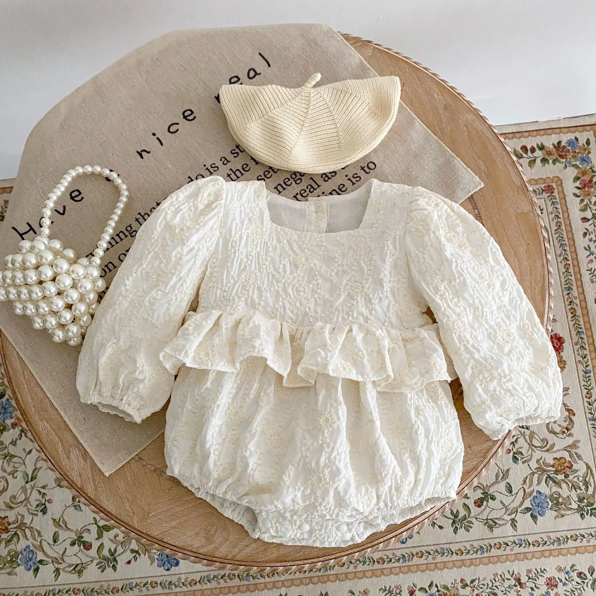

2022 New Baby Girl Long Sleeve Bodysuit Flower Embroidered Newborn Infant Puff Sleeve Princess Jumpsuit Autumn Girl Clothes