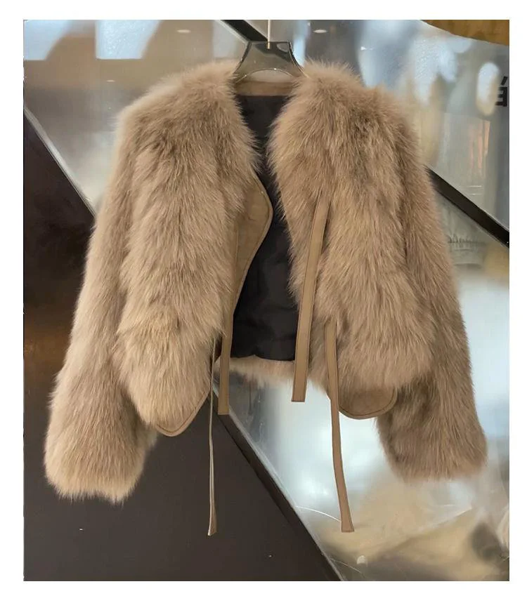 Подходящая ко всему шуба из искусственного