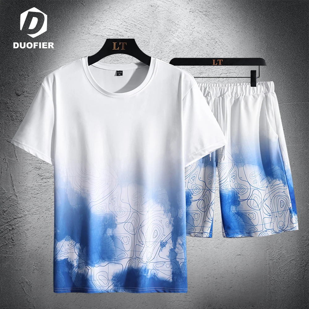 

Костюм спортивный мужской из футболки с принтом и шортов, размеры до 7XL