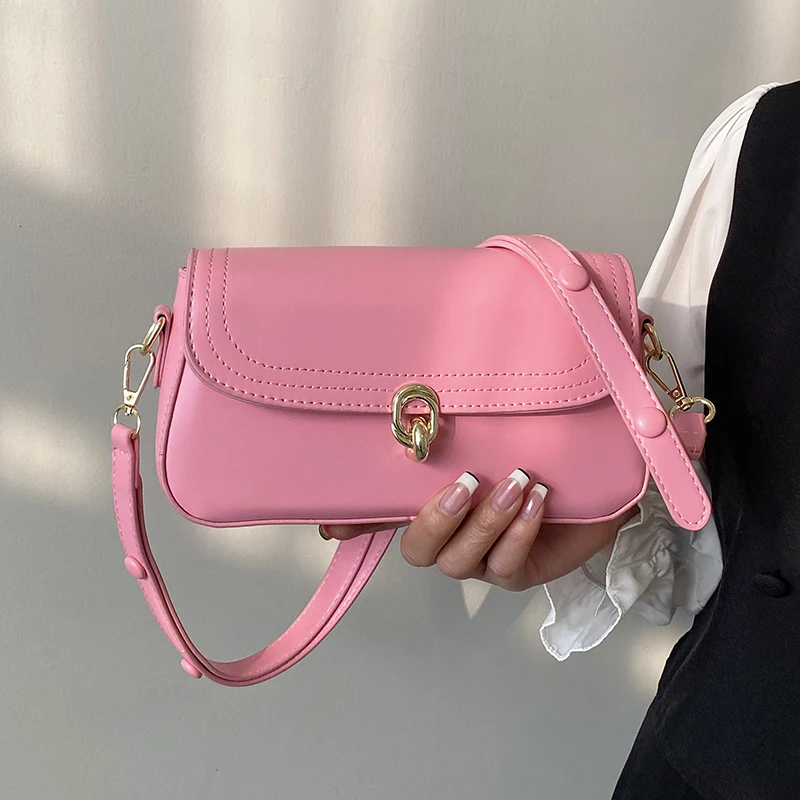 

2023 Ins Retro Horizontal Small Women Solid PU Shoulder Messenger Bag Women's High-texture Lock Button Underarm Bag Square Y2k