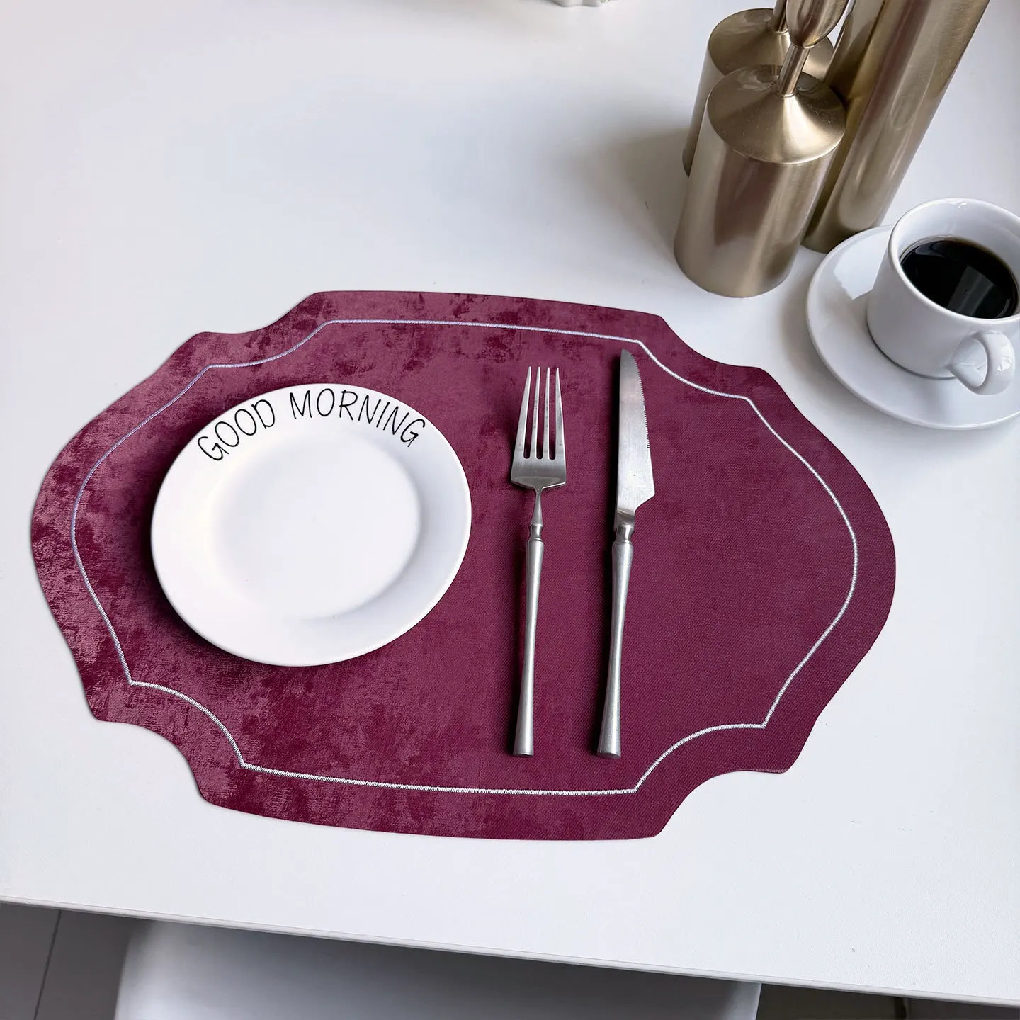 

Кожаный коврик для столовых приборов во французском стиле, двусторонний овальный имитация бархата, противоскользящий теплоизоляционный коврик из искусственной кожи, коврик для стола