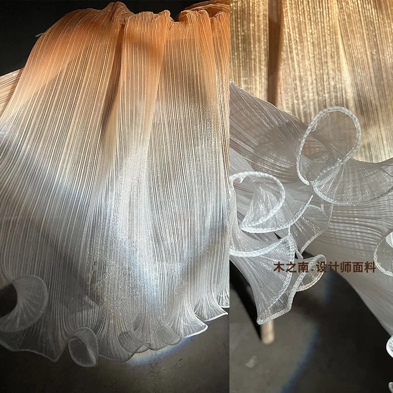 

Золотистая кофейная градиентная дробленая крупная волнистая ткань из органзы перламутровое платье сценическая одежда дизайнерская Ткань для шитья