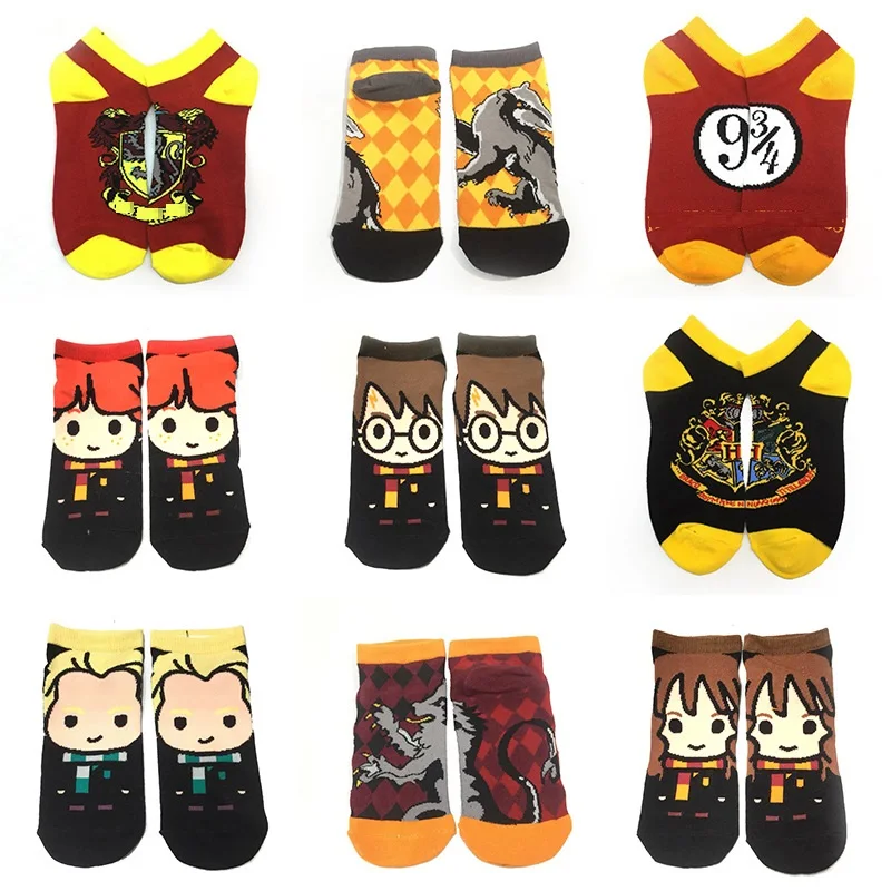 

Harries Potter Hermione Ron Malfoy Magic Academy Badge Cotton Socks School of Magic Figures Toys For Boys Sport Sock