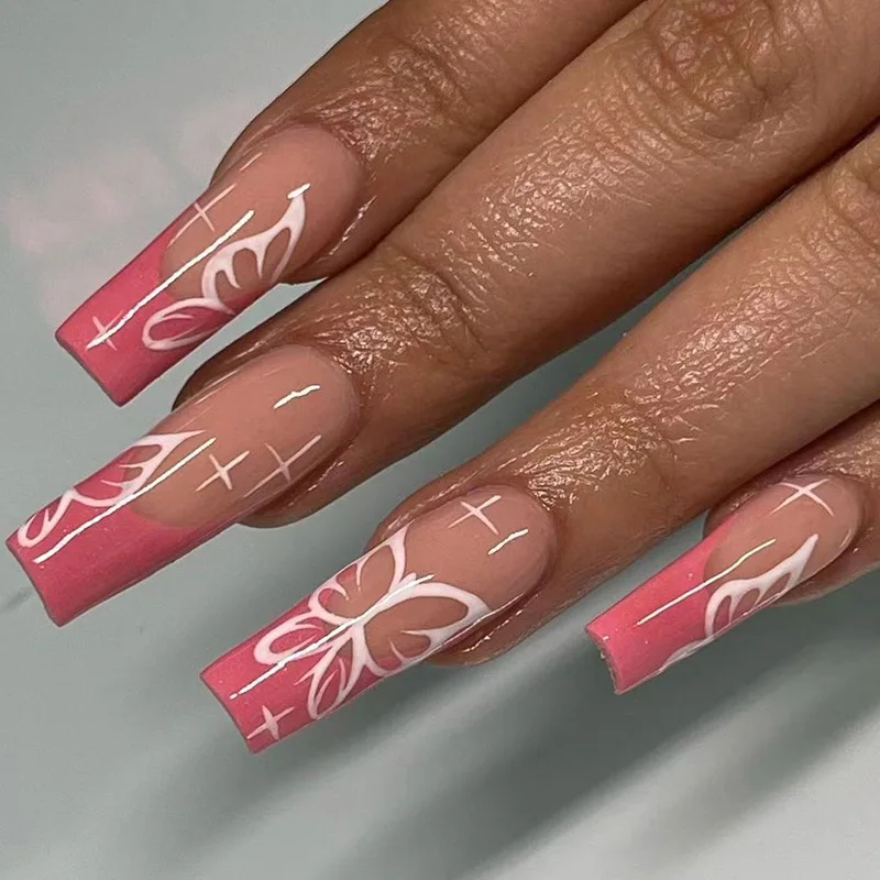 

Pink Butterfly Fake Nails Set 24pcs/set Korean Styles False Nails Art Accesoires with Designs Nail Charm Professional Nail Tips
