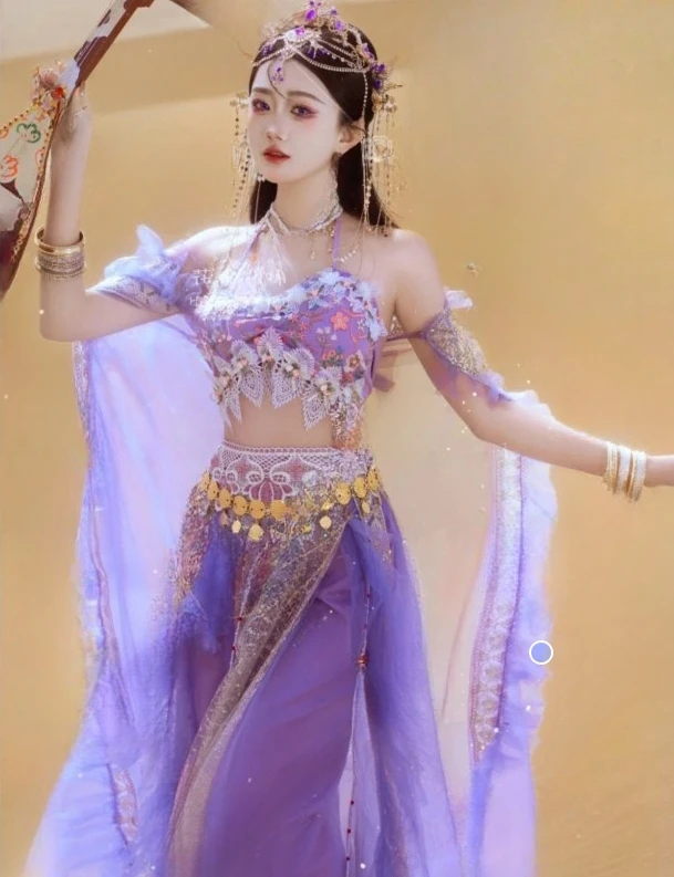 Новый экзотический костюм для фотосъемки в западных регионах Xishuangbanna