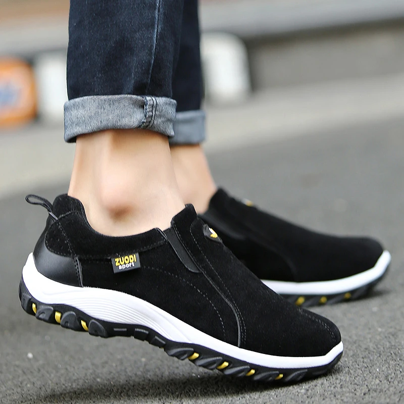 Slip-on outdoor walking shoes men's sports shoes fashion flat shoes shock-absorbing loafers men's casual sports shoes plus size