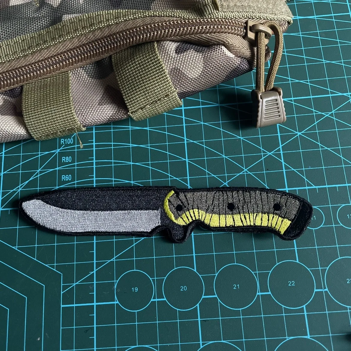 Вышитая нашивка в форме ножа 3D кинжал тактический значок для одежды