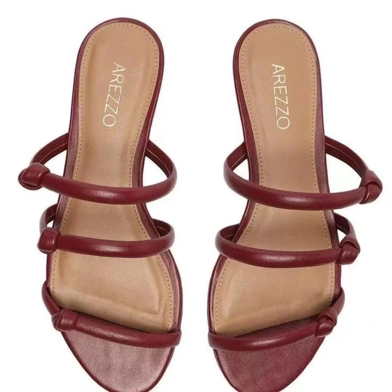 

Summer New Women's Large Size Round Head Indoor and Outdoor Flat Slippers Women's Casual Simple Open Toe One-word Slippers Women