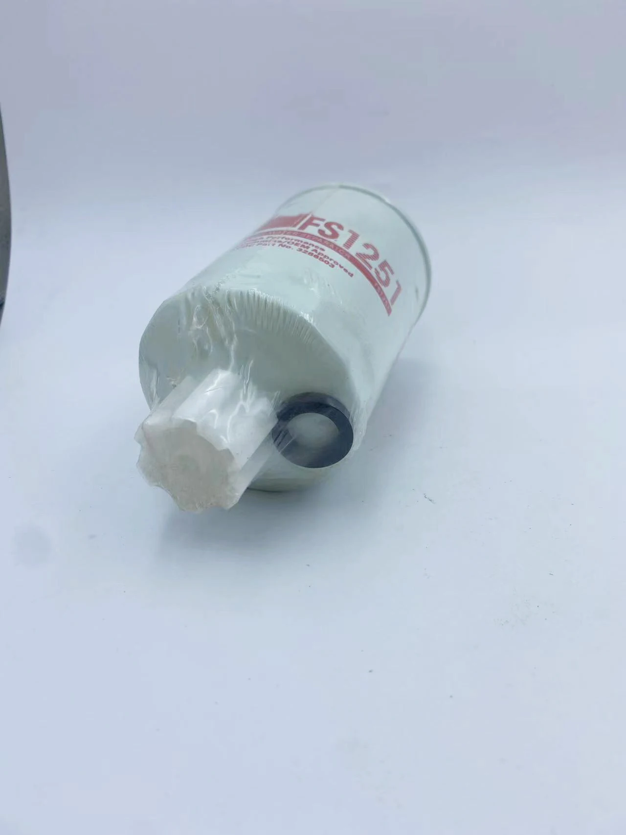 Лидер продаж сепаратор топливного фильтра масло-водяной FS1251 для CUMMINS