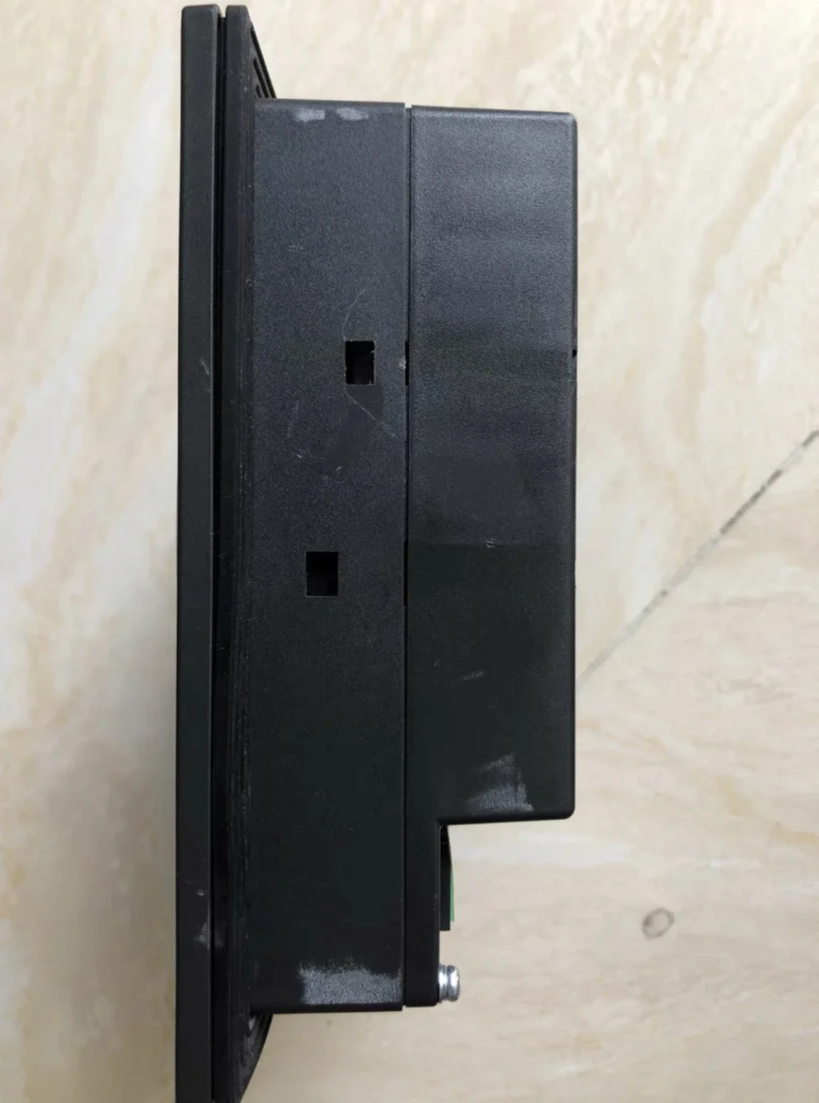 Б/у сенсорный экран DOP-B07E415