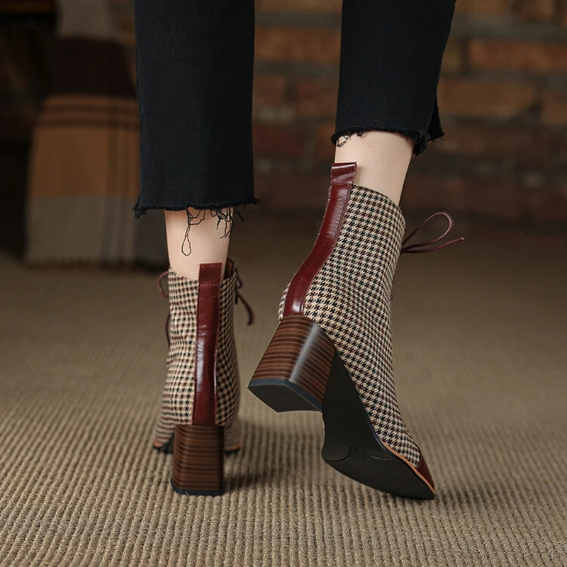 Женские короткие сапоги из бычьей кожи с круглым носком | Сапоги