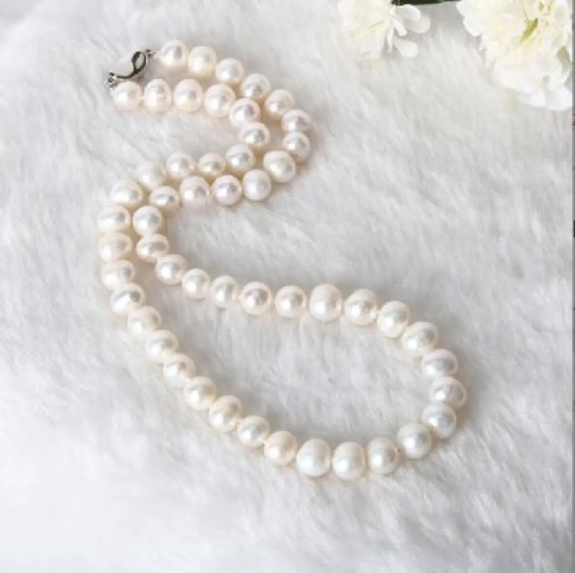 

Genuine freshwater AAA 9-10mm white PEARL NECKLACE 45cm 925 silver