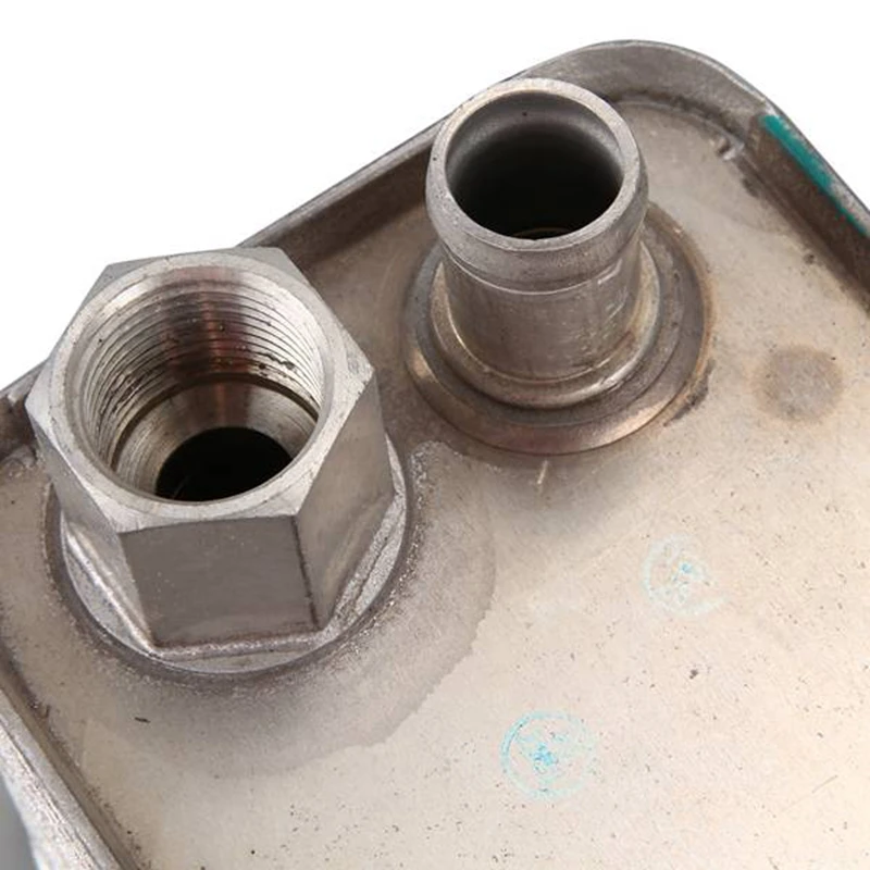 Масляный радиатор деталей трактора подходит для моделей погрузчиков и