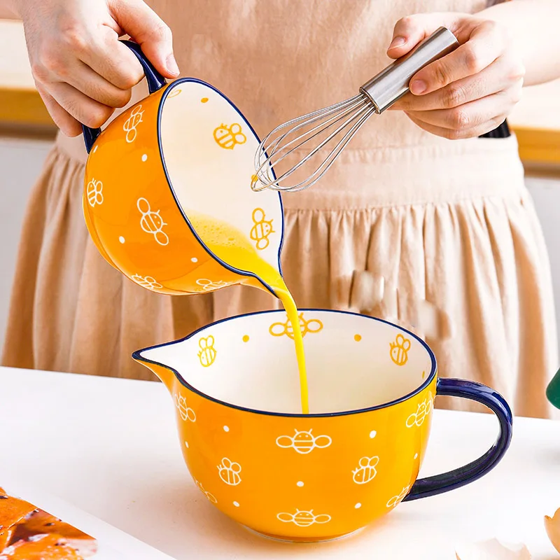 

Ceramic Egg Beater Bowl Crockery Kitchenware Milkshake Stir Bowl Sharp Spout Household Bake Salad Noodle Bowl