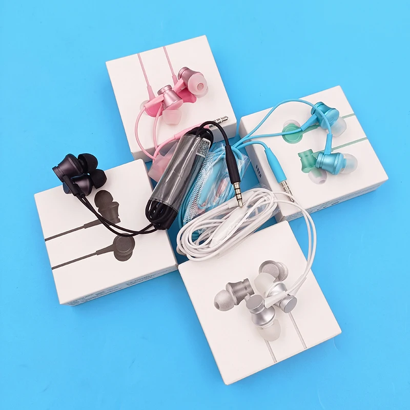 Наушники-вкладыши Xiaomi Piston проводные с микрофоном 3 5 мм |