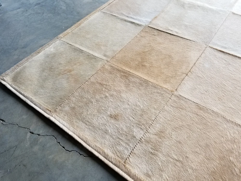Роскошный кремовый ковер из коровьей шкуры для виллы современный гостиной