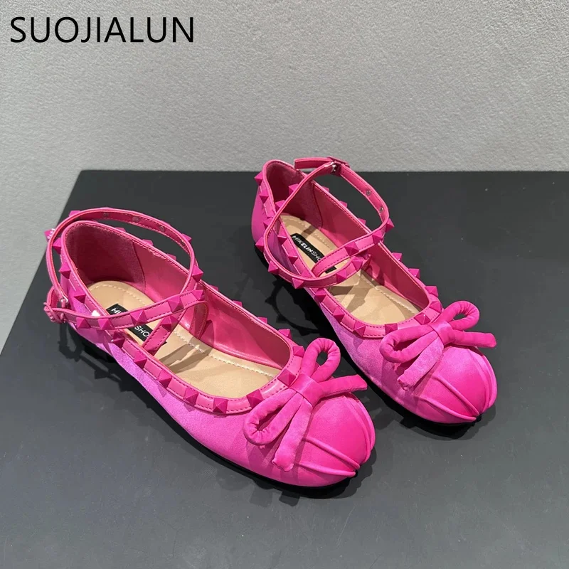 

2023 Autumn New Brand Women Flat Shoes Fashion Rivet Shallow Round Toe Ballet Shoes Flat Heel Soft Ballerina Shoes