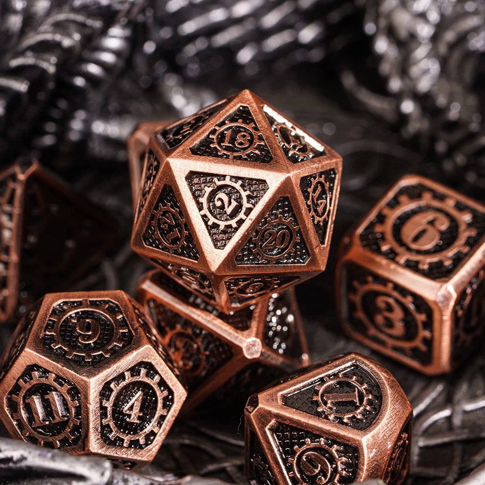 

Cusdie Gear Metal Dice DND 7Pcs Polyhedral Dice Set Dungeons and Dragons D4-D20 for Warhammer Role Playing Board Game D&D