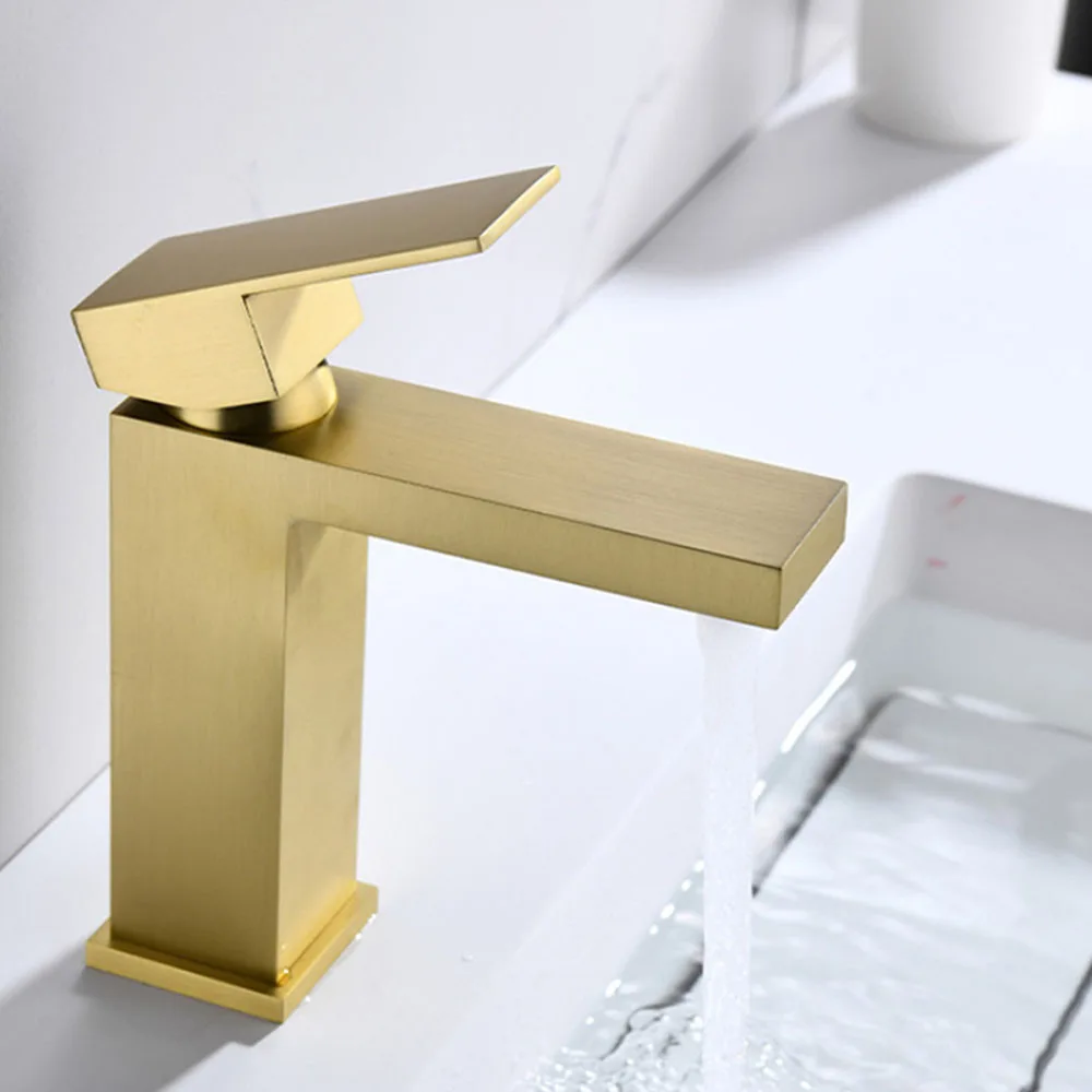 

Матовый смеситель для раковины в ванной комнате