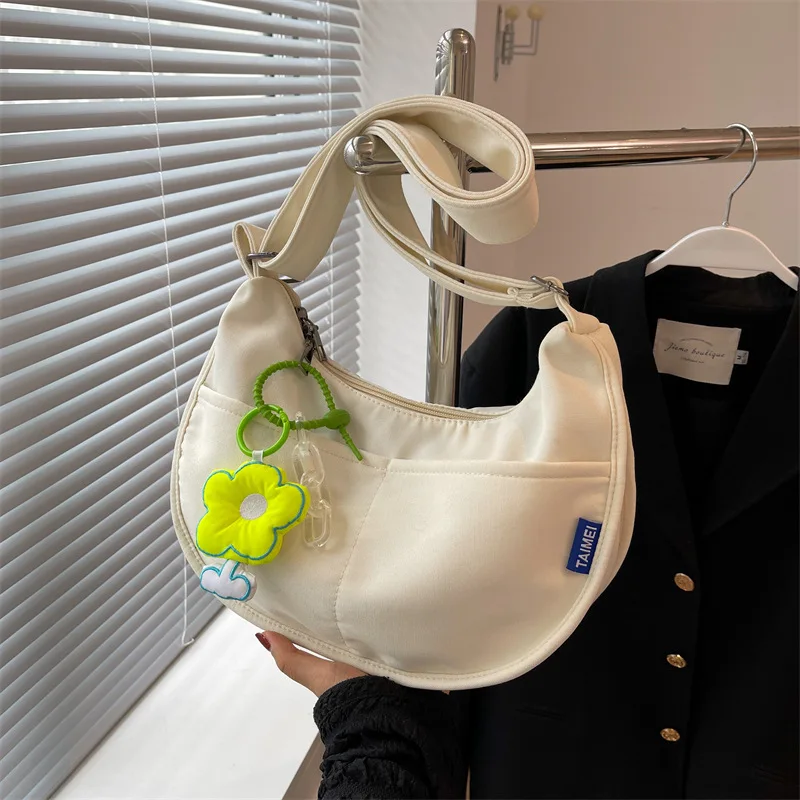 

2022 Popular Solid Color Canvas Bags for Women Japanese All-Match Messenger Bag Western Style Young Female Handbags Shoulder Bag