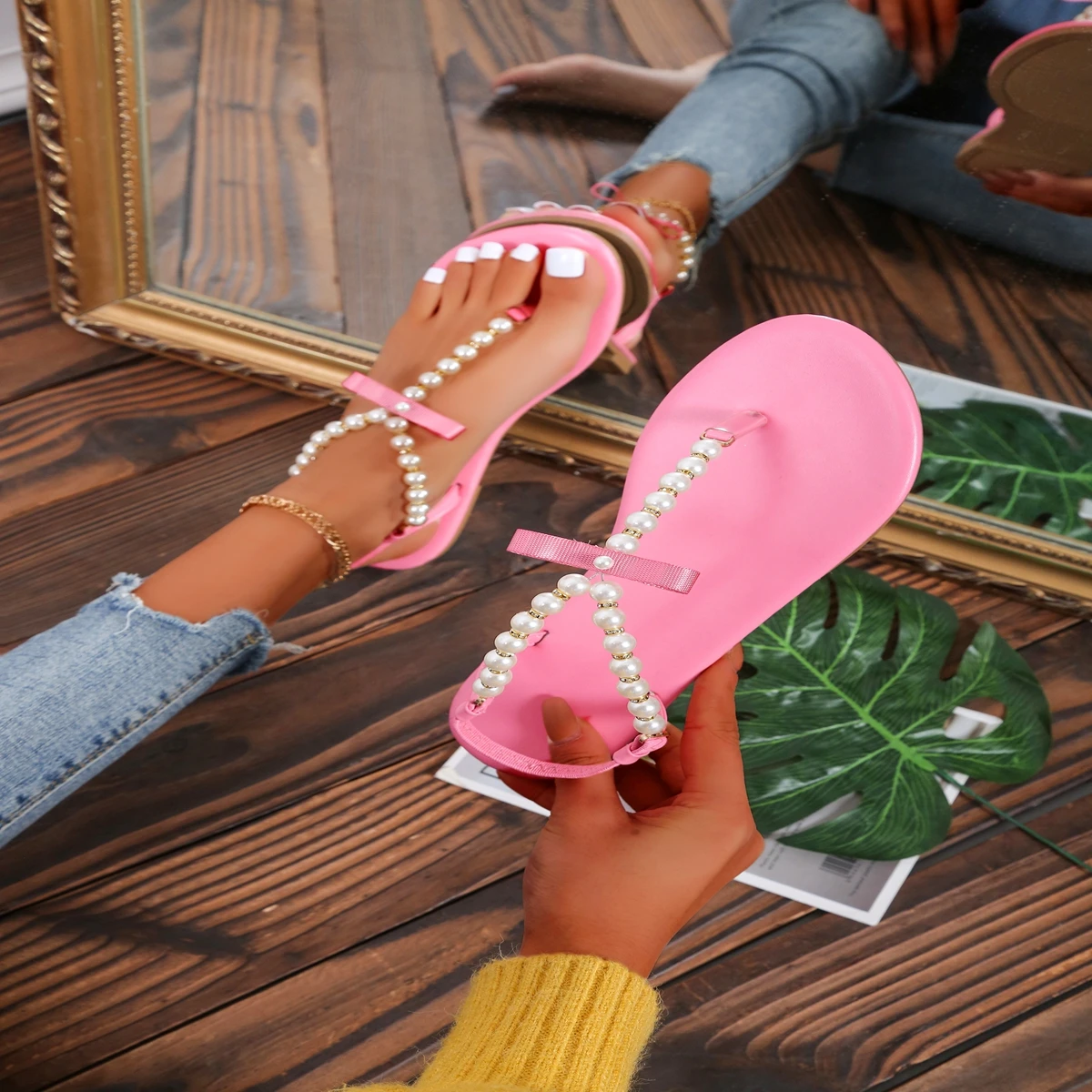 

Women sandals 2021 new summer shoes flat pearl sandals comfortable string bead beach slippers casual sandals pink white black