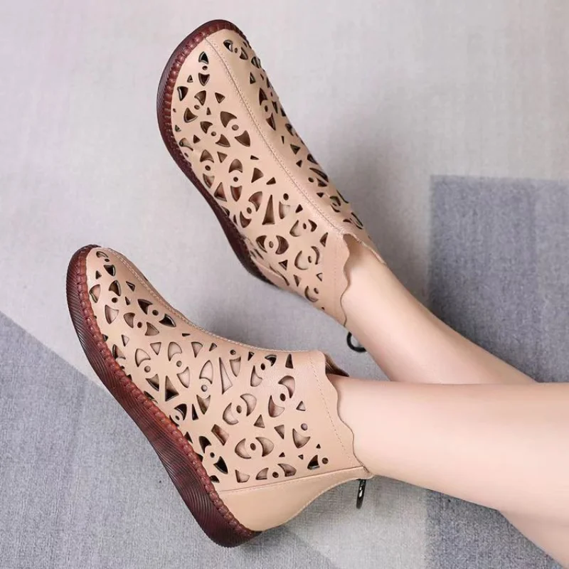

Plus Size 2023 Leather Spring Summer Sandals Breathable Hole Boots Flat Soft Non-slip Comfortable Sandalias De Mujer Woman Shoes