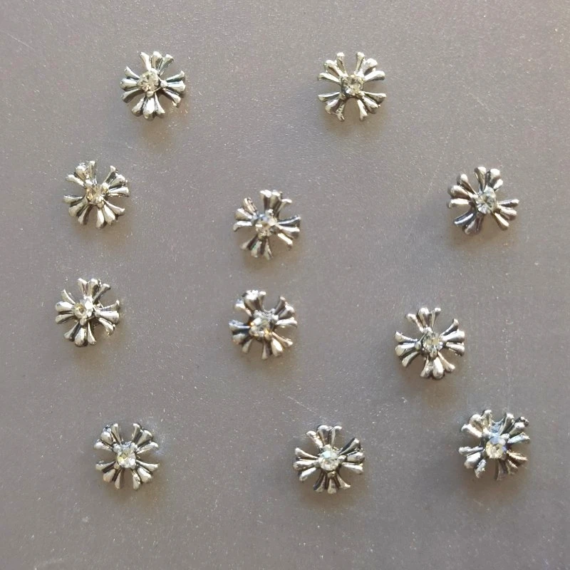 

50Pcs Dropshipping Cross Rhinestones Nail Art Daimonds Punk Japanese Retro Manicure Metal Nail Studs 3d Charms Flatback Jewelry