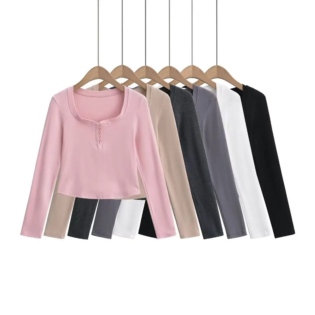 Кроп-Топ женский с длинным рукавом на пуговицах черного цвета