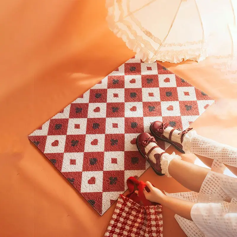 

Коврик для входной двери «Лолита» в виде красного сердца