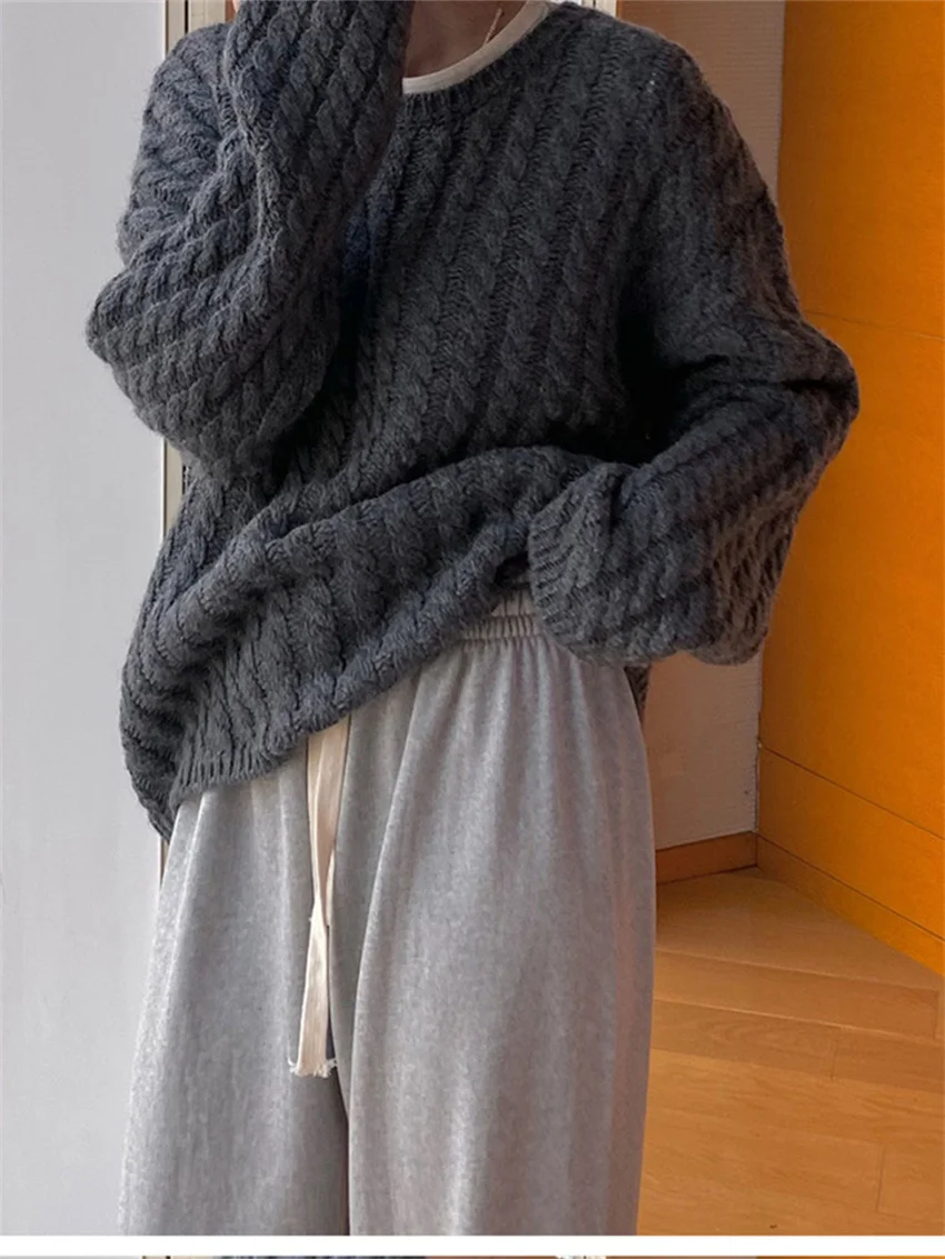 Женский трикотажный свитер в офисном стиле Alien Kitty однотонный Облегающий Свитер