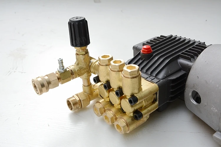 LT-18MA 19 МБ насос омывателя 3WZ-18127C плунжерный высокого давления 175 бар 14 л/мин