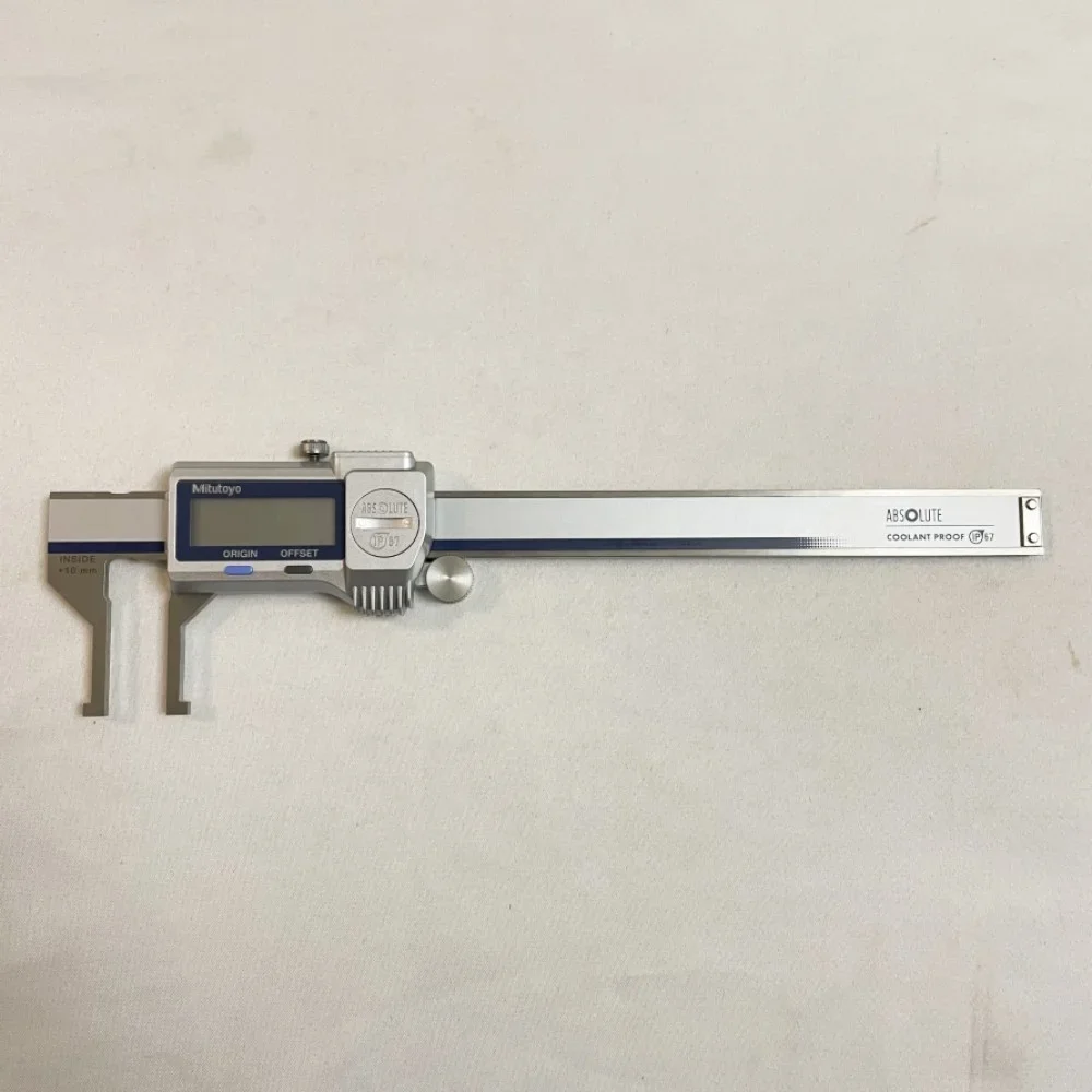 Mitutoyo 573-645-20 Абсолютный внутренний цифровой штангенциркуль с внутренней канавкой