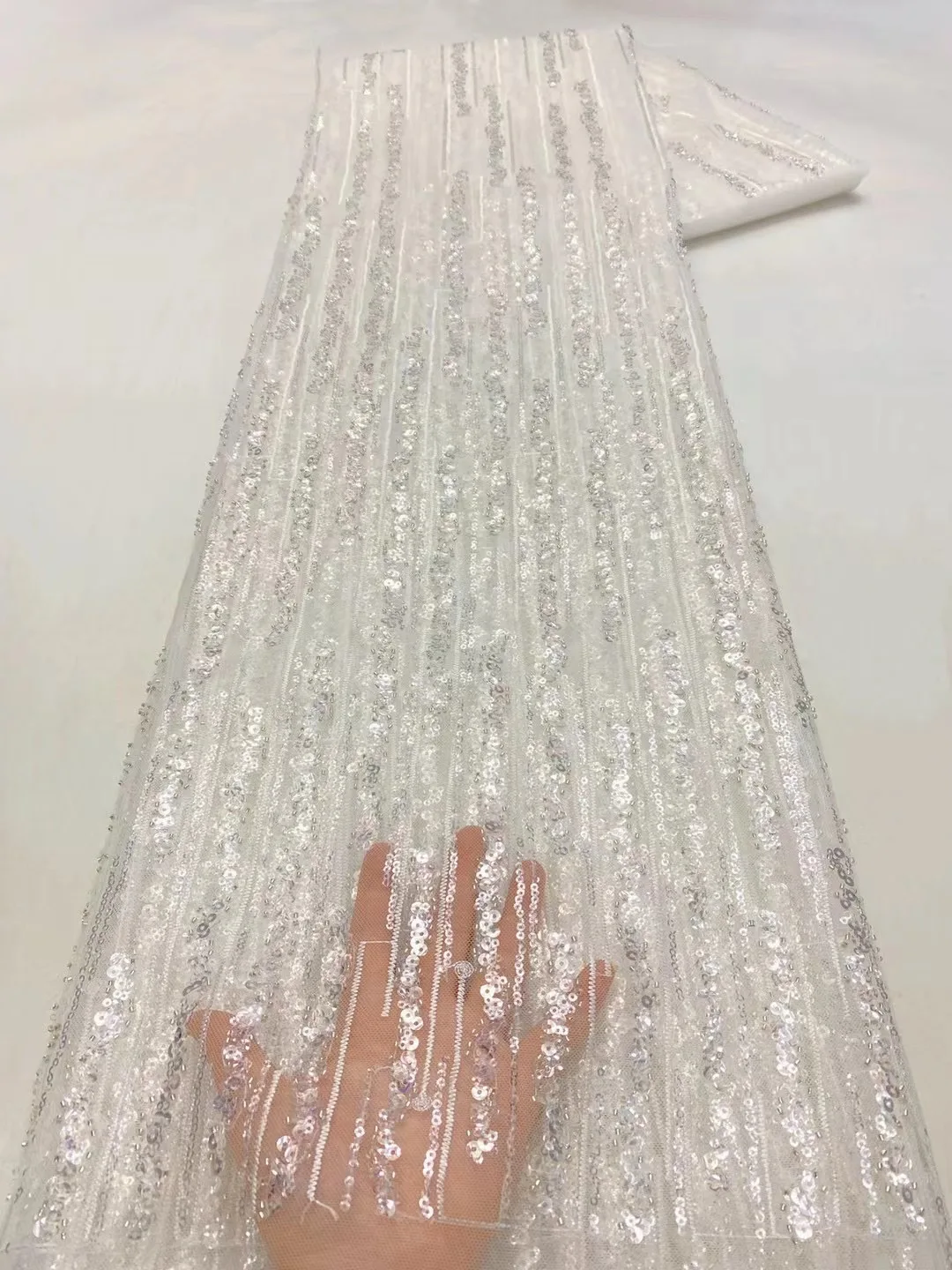 

Luxury Handmade Pure White Sequins Mesh Lace African High Quality Beads Tulle Lace Nigerian Fashion For Wedding Party Dress Sew