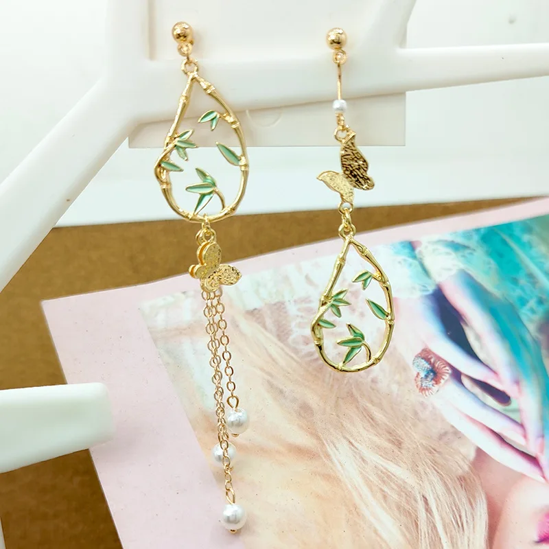 

New Korean Butterfly Imitation Pearl Dangle Earrings For Women Jewelry Bamboo Leaves Dragonfly Wings Asymmetrical Tassel Earring