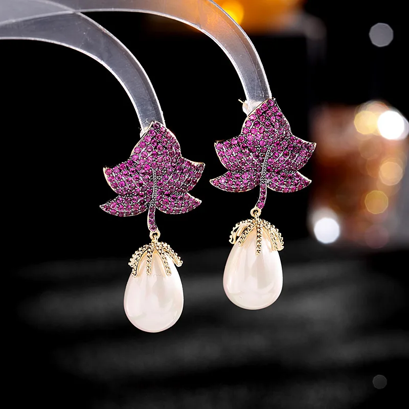 

Beautiful Leaf Shape and White Pearl Dangle Earrings for Women Shiny Cubic Zirconia 2022 New Fashion Party Jewelry Accessories