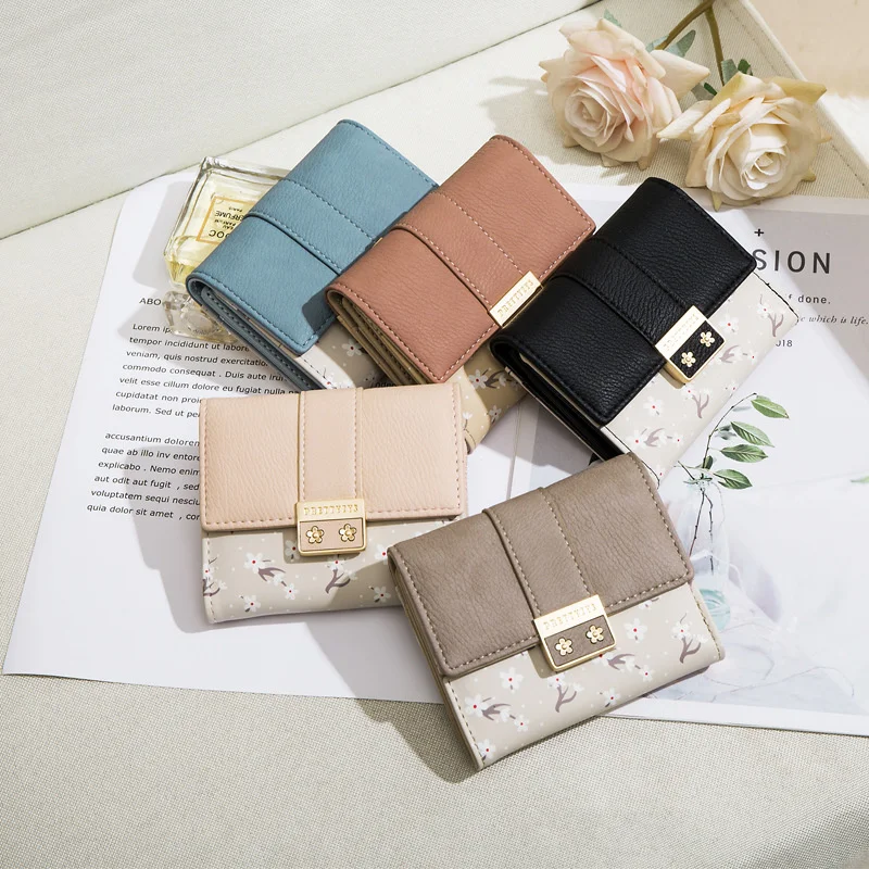 

Симпатичный новый женский кошелек короткий маленький кошелек версия 30% скидка zero кошелек