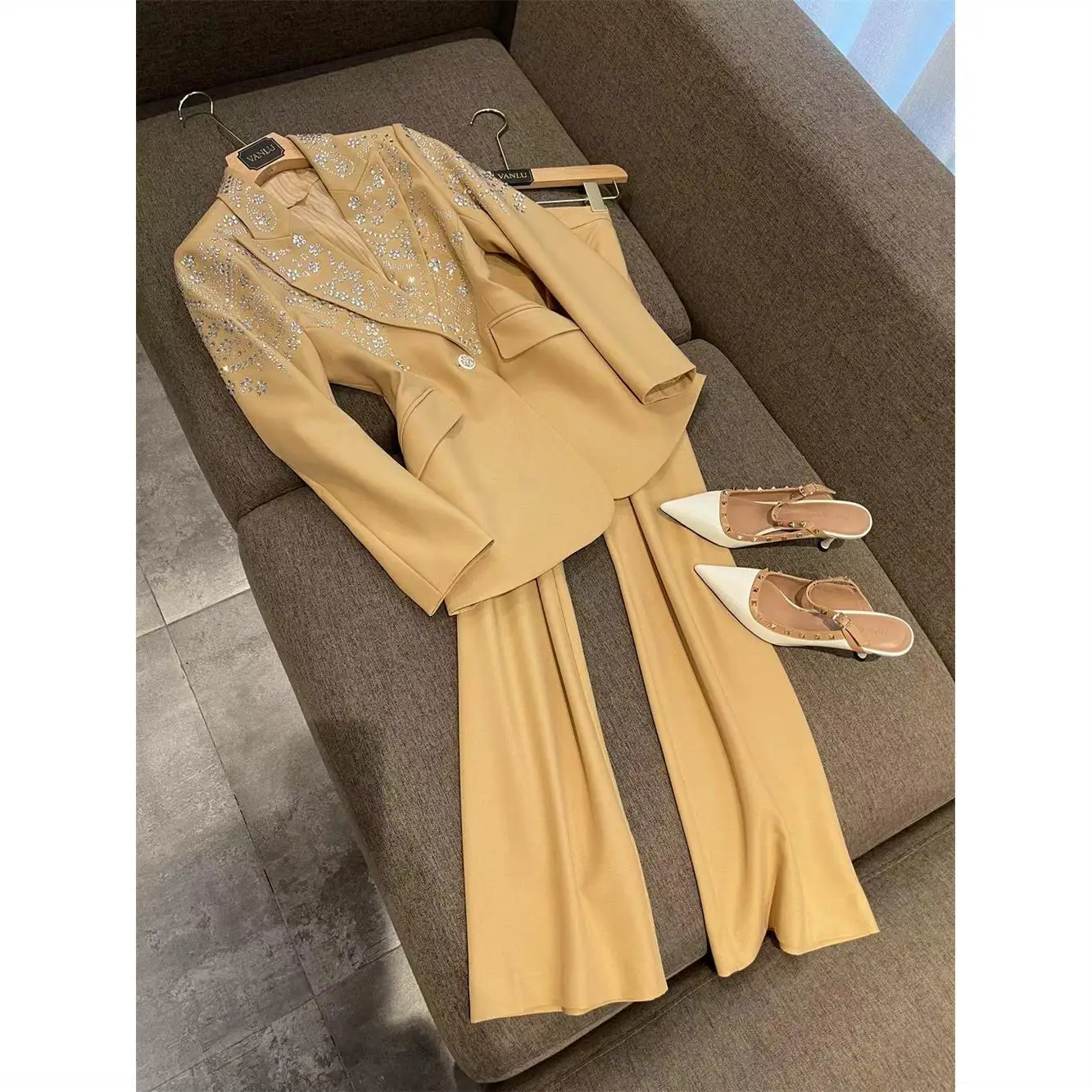 Luxury Rhinestone Beaded Turn Down Collar Blazers Coat OL Slim Waist Diamonds Suit Cardigan Beaded Tops+Wide Legs Pants 2pcs Set images - 6