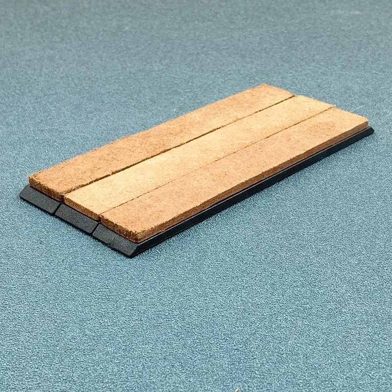 

Точилка для ножей с полированным кожаным лезвием