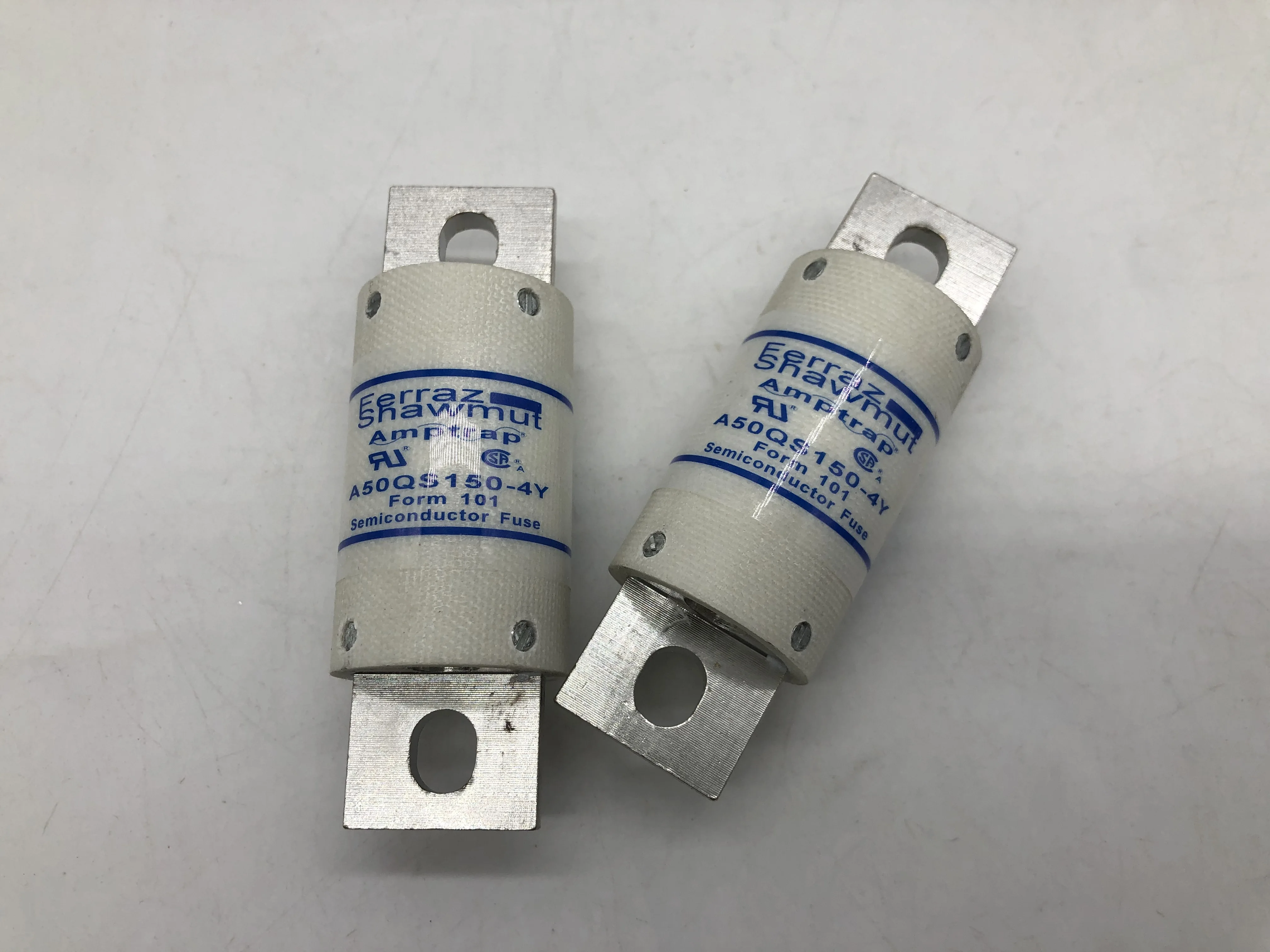 

A50QS150-4Y Новые Предохранители