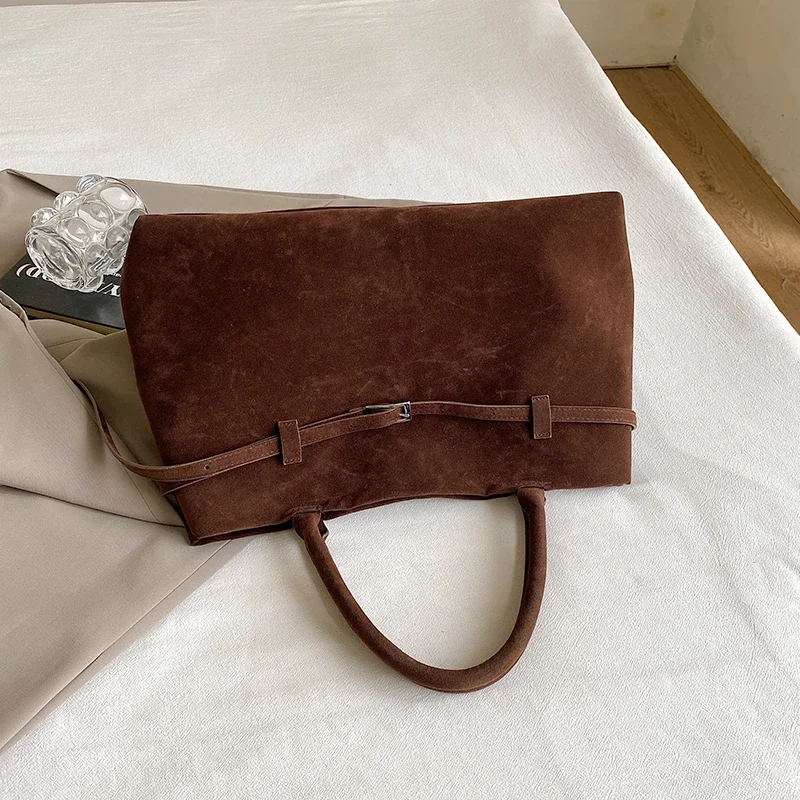 Женская сумка-тоут из замши