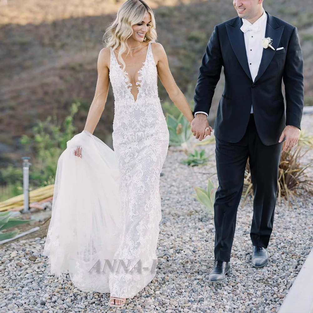 

Anna Wedding Dresses For Women Appliques Mermaid Deep V Neck Modern Sleeveless Tank Sweep Train Backless Vestido De Casamento