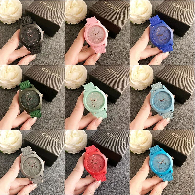 

Luxury Ladies Watch Color Diamond Cartoon Dial Spanish Bear Watch Alloy Stainless Steel Decoration Round Alloy Case Universal