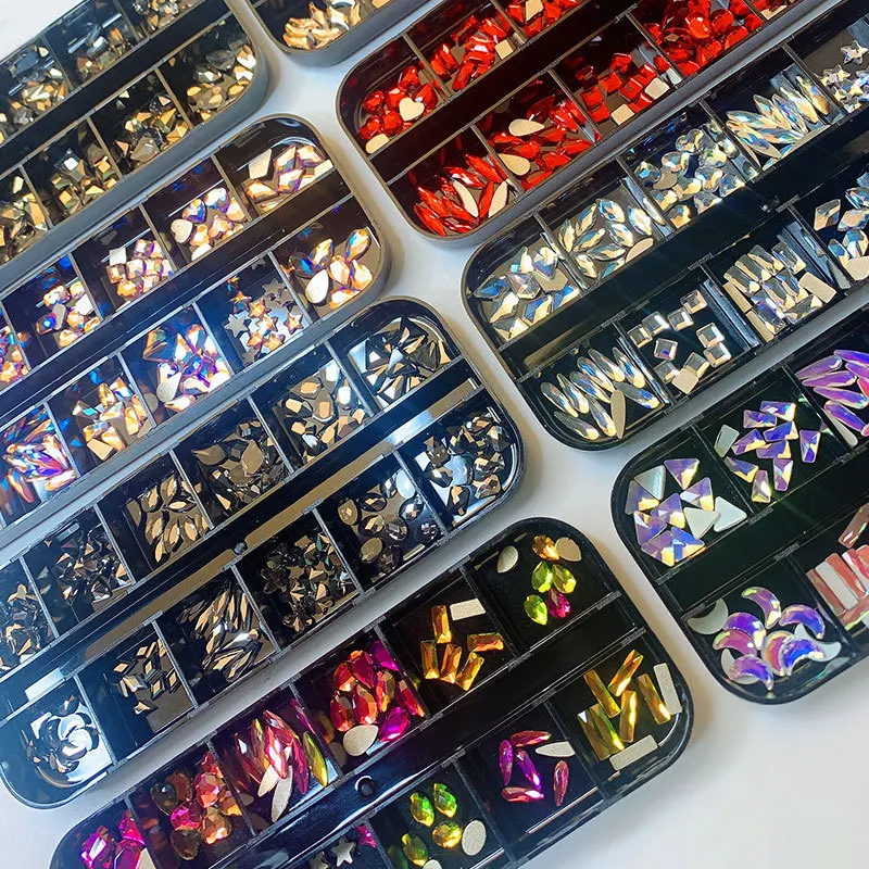 

Nail Art Diamond Decoration 12 Grid Set Boxed Flat Bottom Shaped Diamond Colored Glass Drill Nail Art Ornament Drill