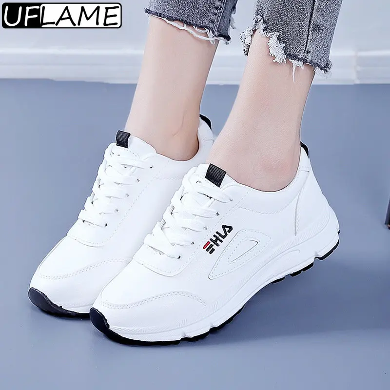 

Новинка, женские весенние белые кроссовки, женская повседневная обувь 2023, женские спортивные кроссовки для тенниса, женские спортивные кроссовки для бега