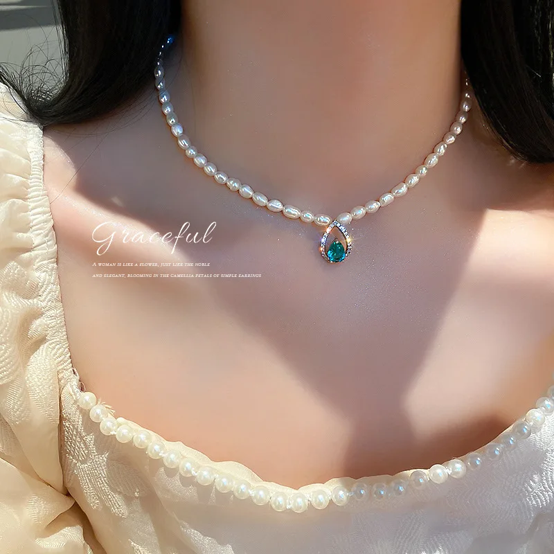 

SheShine Freshwater Pearl Green Water Drop Necklace Zircon Double-Layer Necklace for Woman Super Fairy Clavicle Chain for Dating