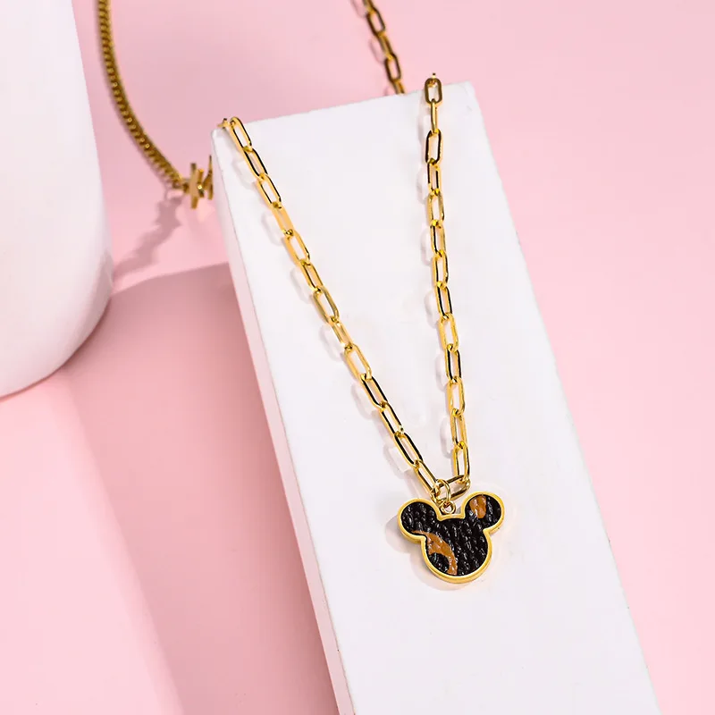 

Cute Mouse Necklace For Women Bow Titanium Steel Leather Bear Pendant Clavicle Chain Anime Cartoon Charm Jewelry Wholesale