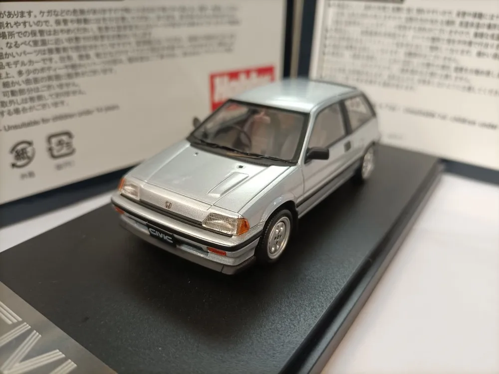 

Марка 1 43 Civic Si AT Серебряная модель купе из смолы